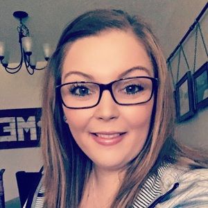 Meet your Posher, Alissa